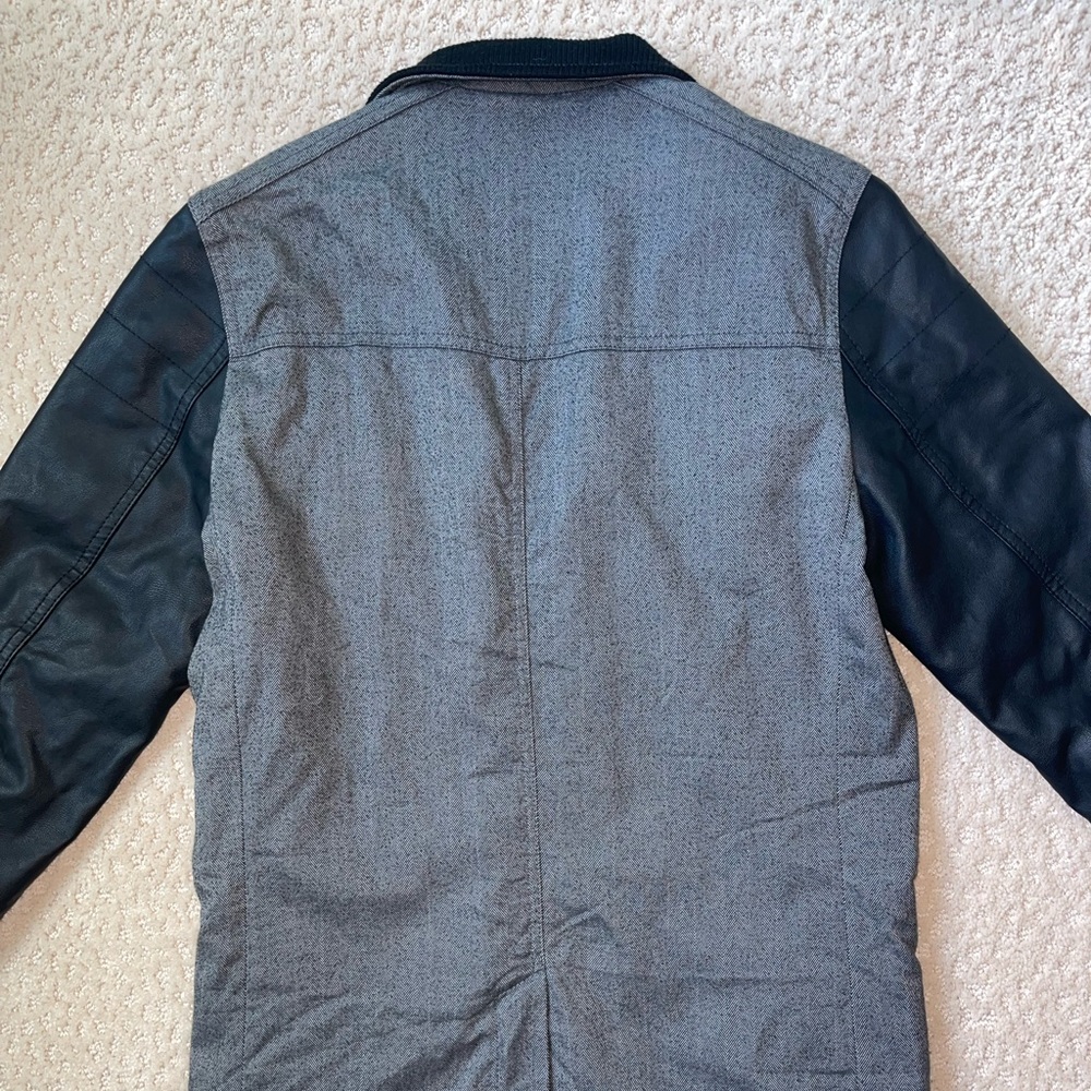 Guess Jacket - Picture 13 of 14